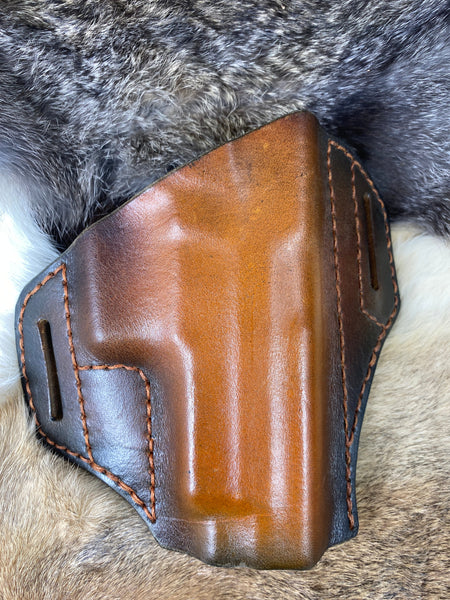 Leather Holster for Sig Sauer P365 X-Macro Pancake style leather holster No Sweat Guard